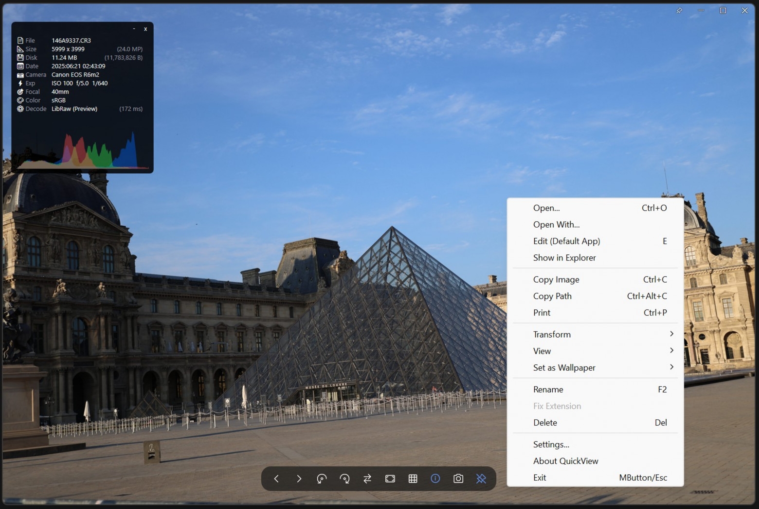 Версия обновления открытого просмотрщика изображений QuickView 5.3.0 для Windows 10/11