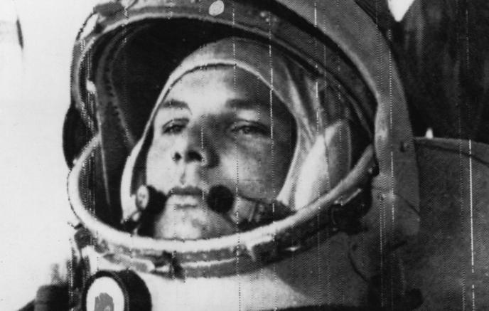 С Днём космонавтики