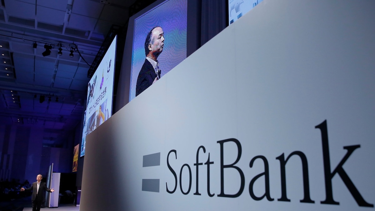 SoftBank объявил о вложения на €75 млрд в плагин мощностей ЦОД Франции
