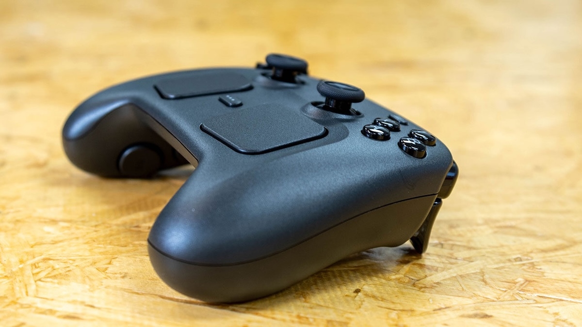 Valve предложила бесплатную игру из-за задержки доставки Steam Controller