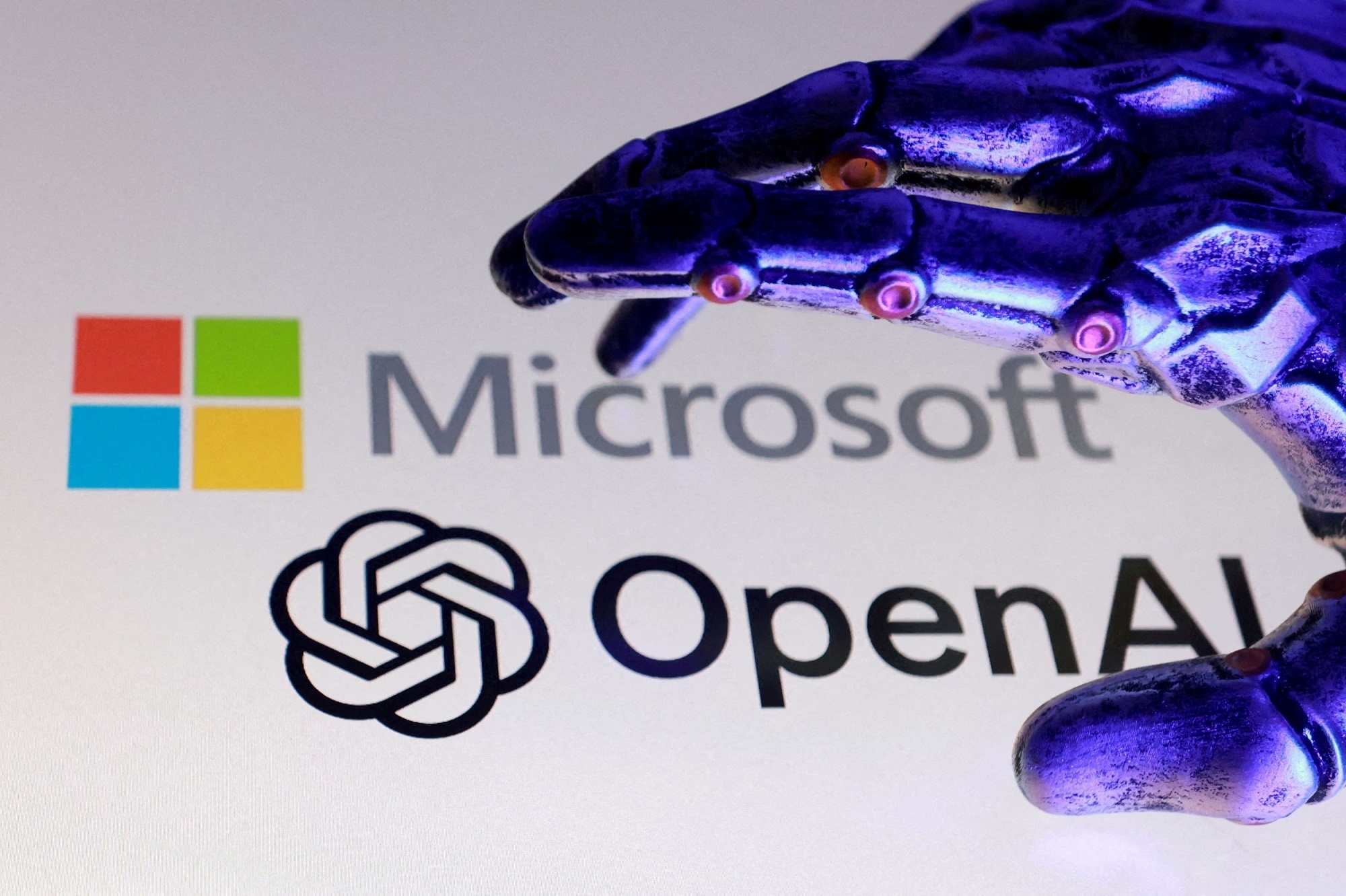 Microsoft прекратит делиться доходами с OpenAI