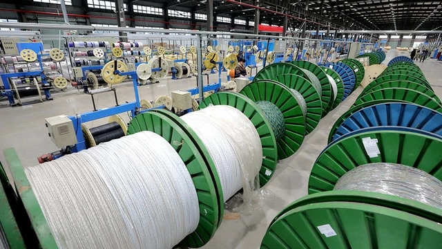 Китайские поставщики подняли цены на оптоволокно для российских заказчиков в 2,5–4 раза