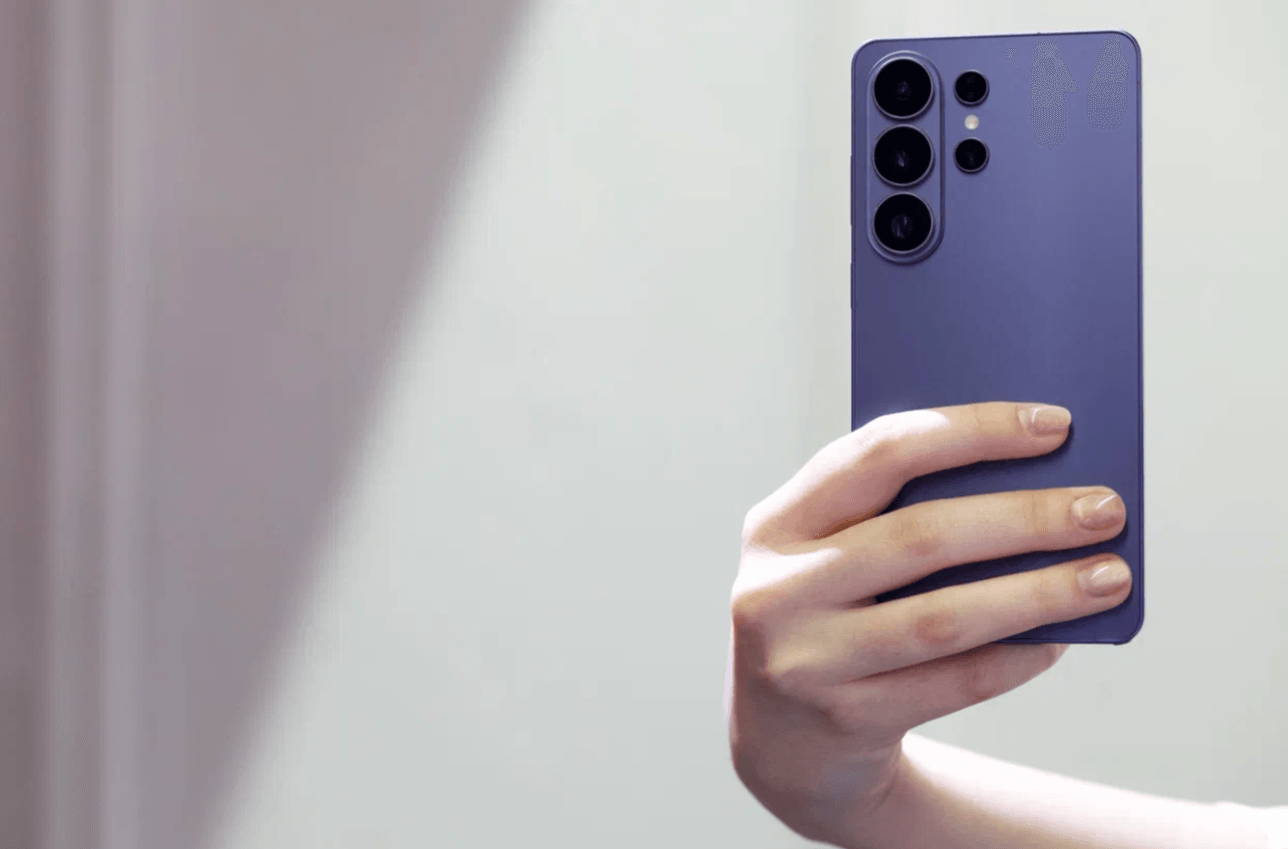 М.Видео начала выдачу смартфонов серии Samsung Galaxy S26 клиентам