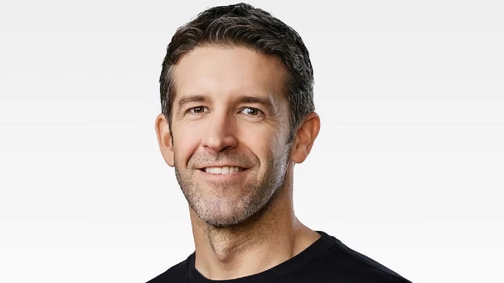 Тим Кук покидает пост Apple. Свежий глава — «отец» Apple Silicon Джон Тернус