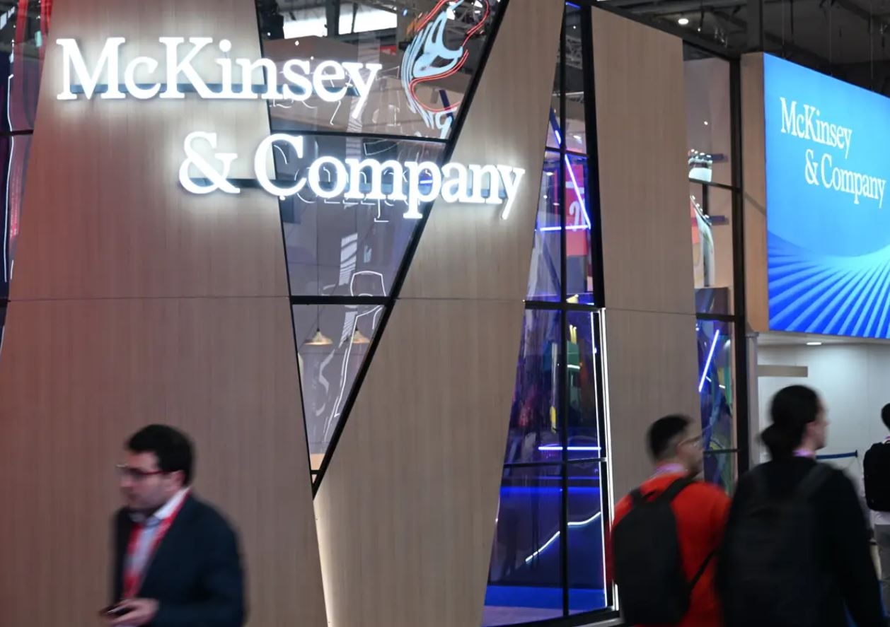 В McKinsey стартовали информировать сотрудников о перерасходе ИИ‑токенов