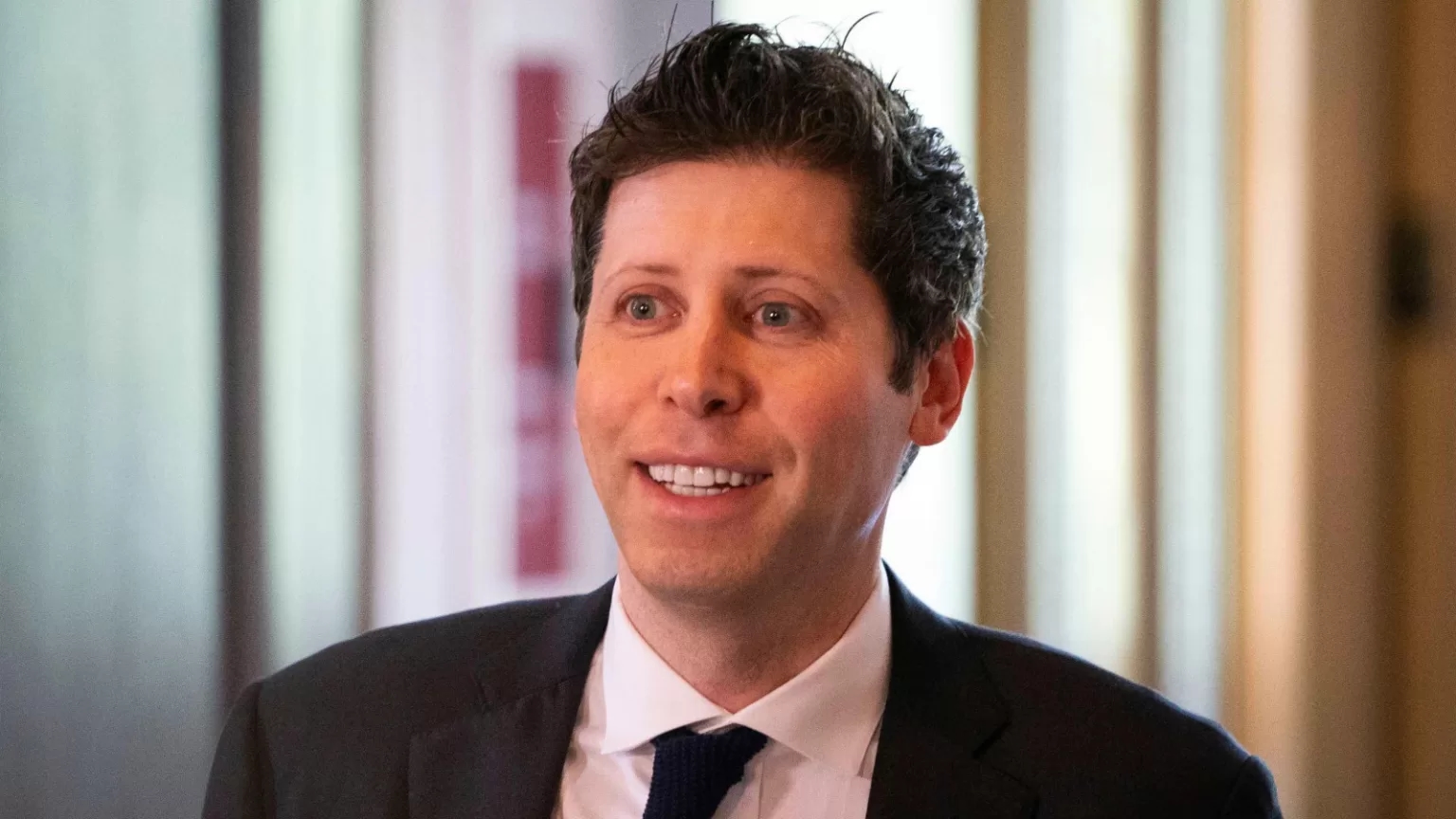 Сэм Альтман: «компании врут про увольнения в связи с ИИ»