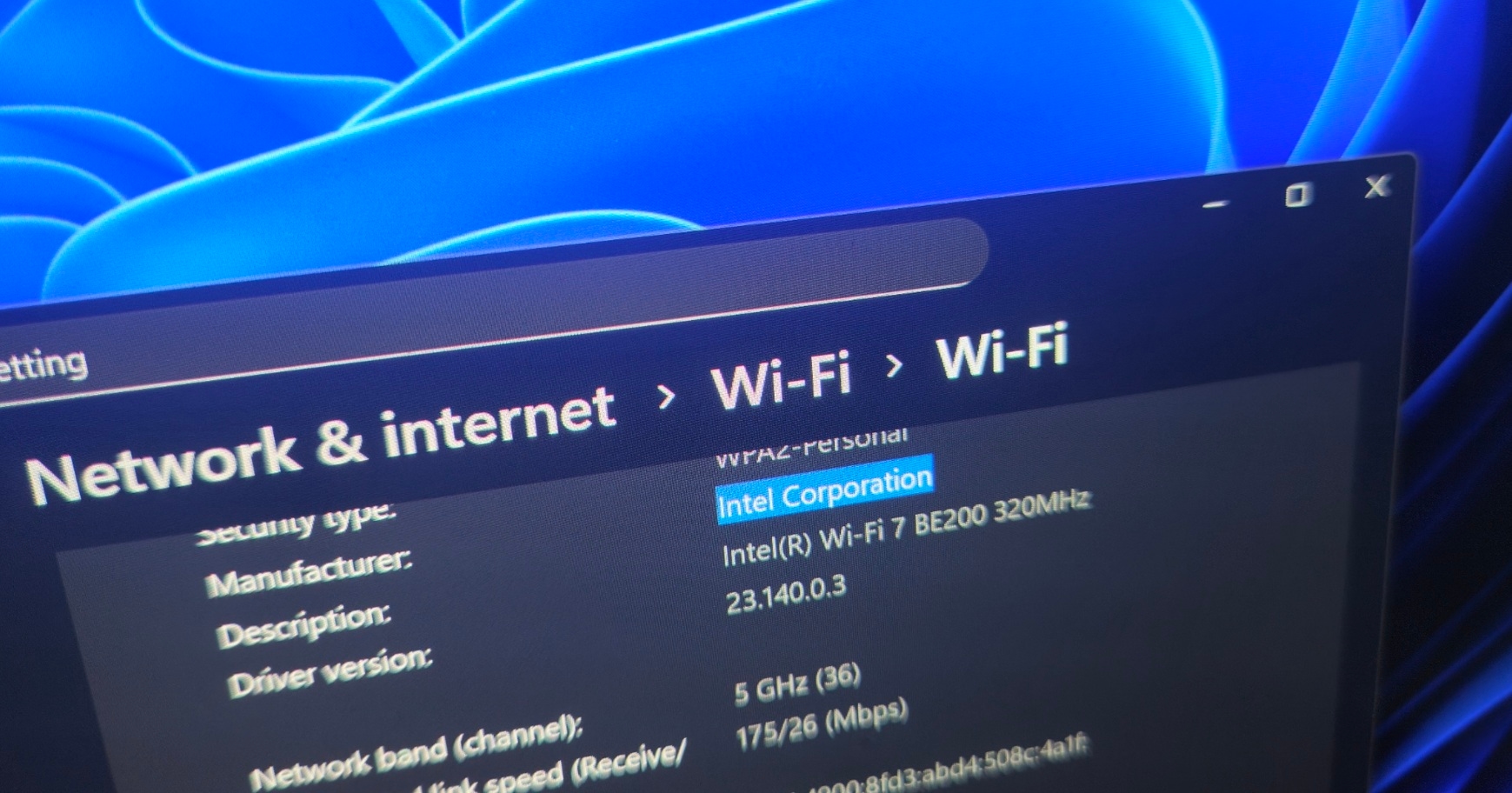 После обновления с Windows 11 23H2 до 25H2 на ПК могут удаляться настройки интернет-соединения