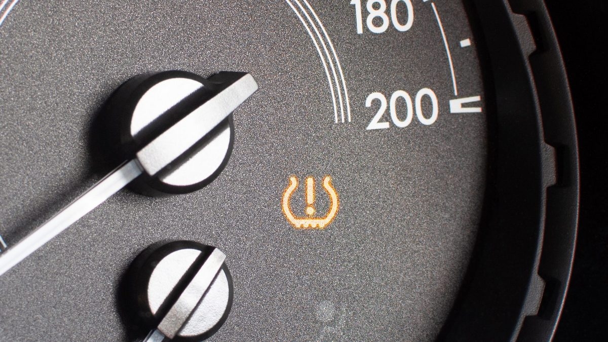 Уязвимость даёт возможность собирать и анализировать информация о перемещениях автомобилей с датчиками давления в шинах TPMS