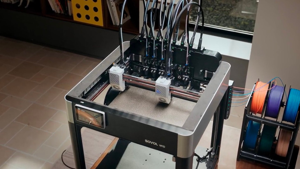 На Kickstarter представили 3D‑принтер Sovol M1D с системой независимых экструдеров и сменой печатающих головок