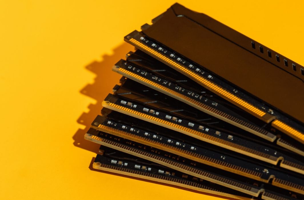 На оперативную хранилище теперь приходится 35% от стоимости комплектующих ПК HP