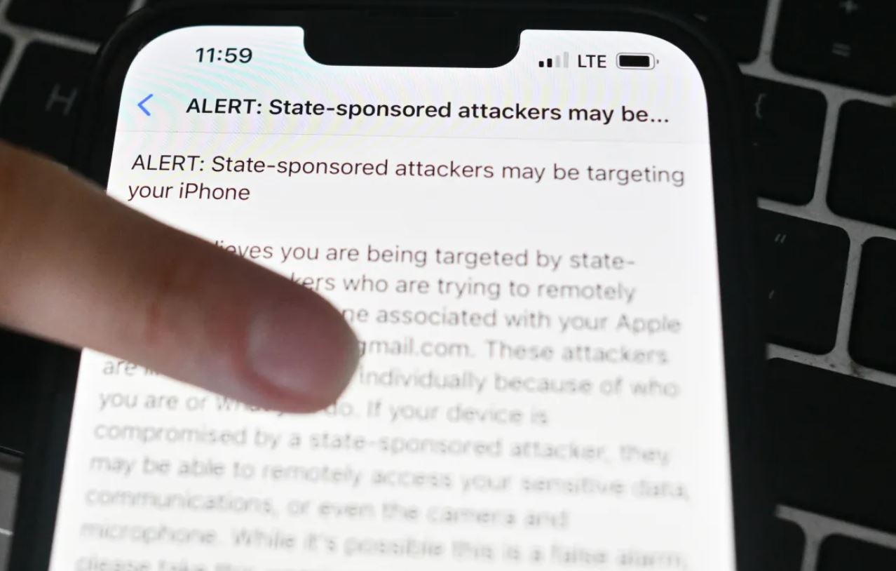 Рекордное число пользователей Apple получили предупреждение о шпионском ПО