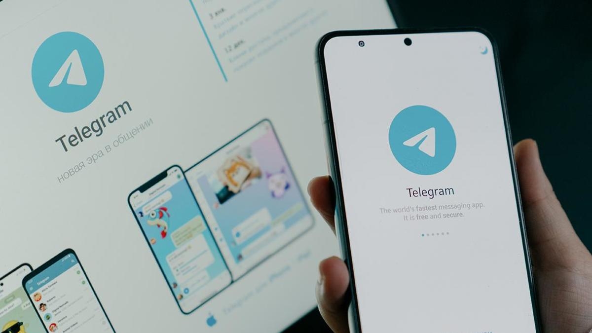 Мошенники стартовали блокировать iPhone и iPad россиян через модифицированные версии Telegram
