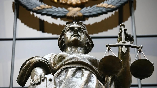 Верховный суд обязал стороны судебных споров проверять документация после использования ИИ