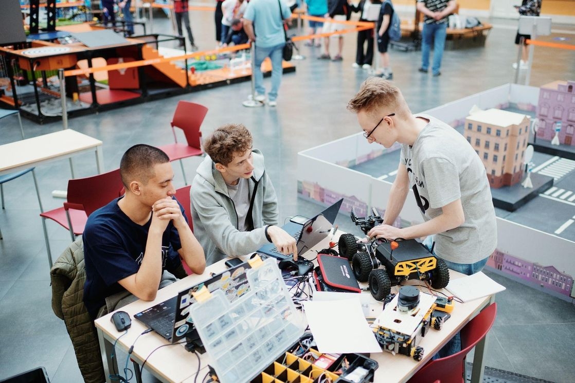 В НИУ ВШЭ пройдёт четвёртый фестиваль робототехники