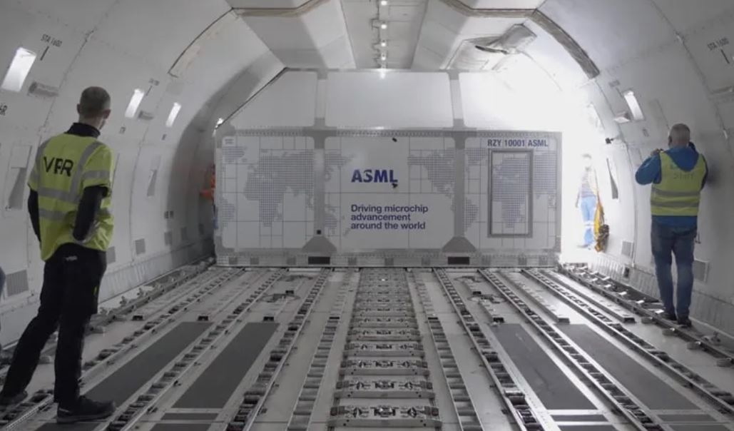 ASML выплатит 45 тысячам сотрудников по всему миру по 20 тысяч евро в виде акций