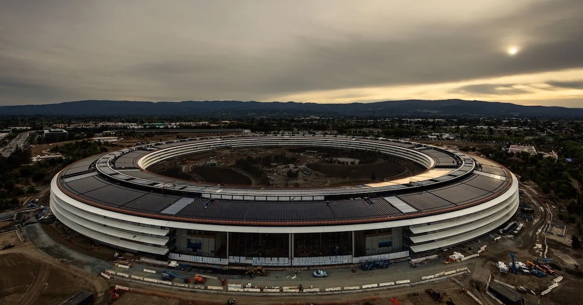 После увольнения некоторые бывшие работники Apple годами сохраняли доступ к секретным документам компании через iCloud