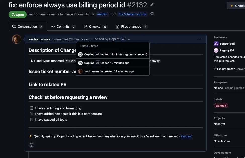 Microsoft Copilot теперь внедряет рекламу в запросы на слияние на GitHub и GitLab