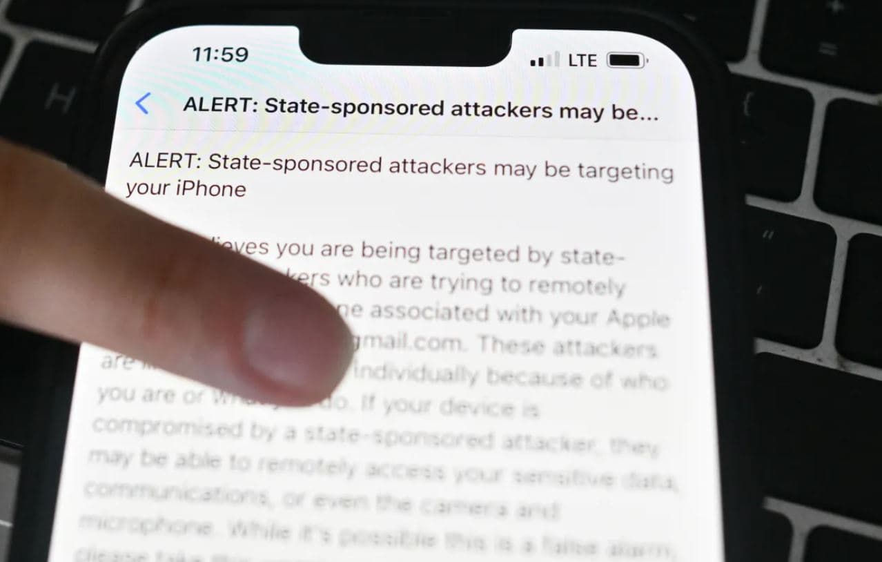 Рекордное число пользователей Apple получили предупреждение о шпионском ПО