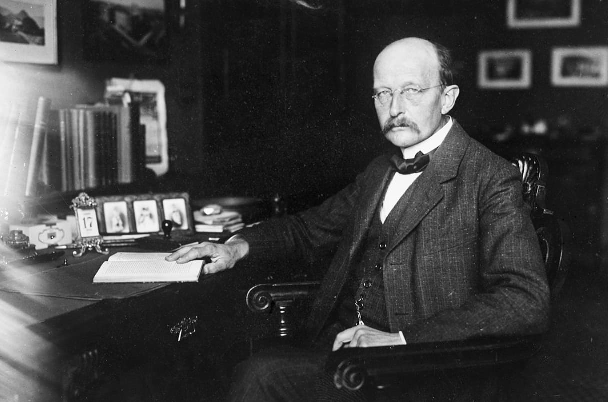 Блог The Science of Nature отозвал две статьи лауреата Нобелевской премии Макса Планка из-за «самоплагиата»