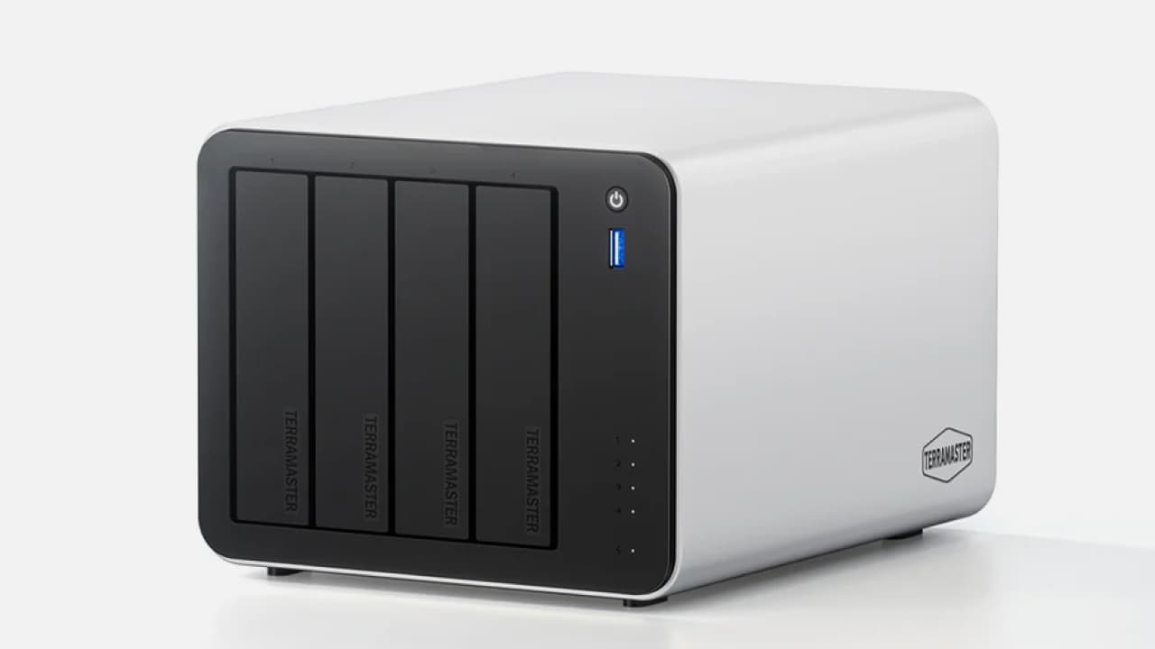TerraMaster представила NAS F4-425 Pro с нейросетевыми функциями для администрирования хранилища