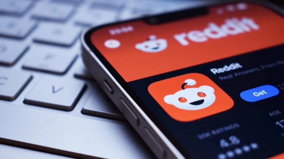 Reddit стартовал тестирование нового аудио‑ и видеосервиса, похожего на ленту популярных роликов в TikTok
