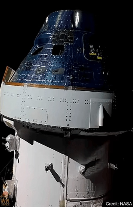 В космическом корабле «Орион» снова сломался туалет — теперь там промерзает трубопровод и образуется засор