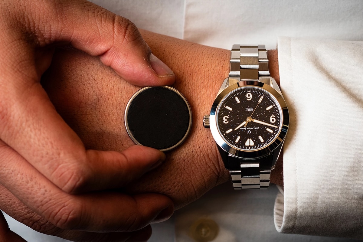 Стартап-компания Ganance предлагает универсальный умный блок Heir для обычных наручных часов