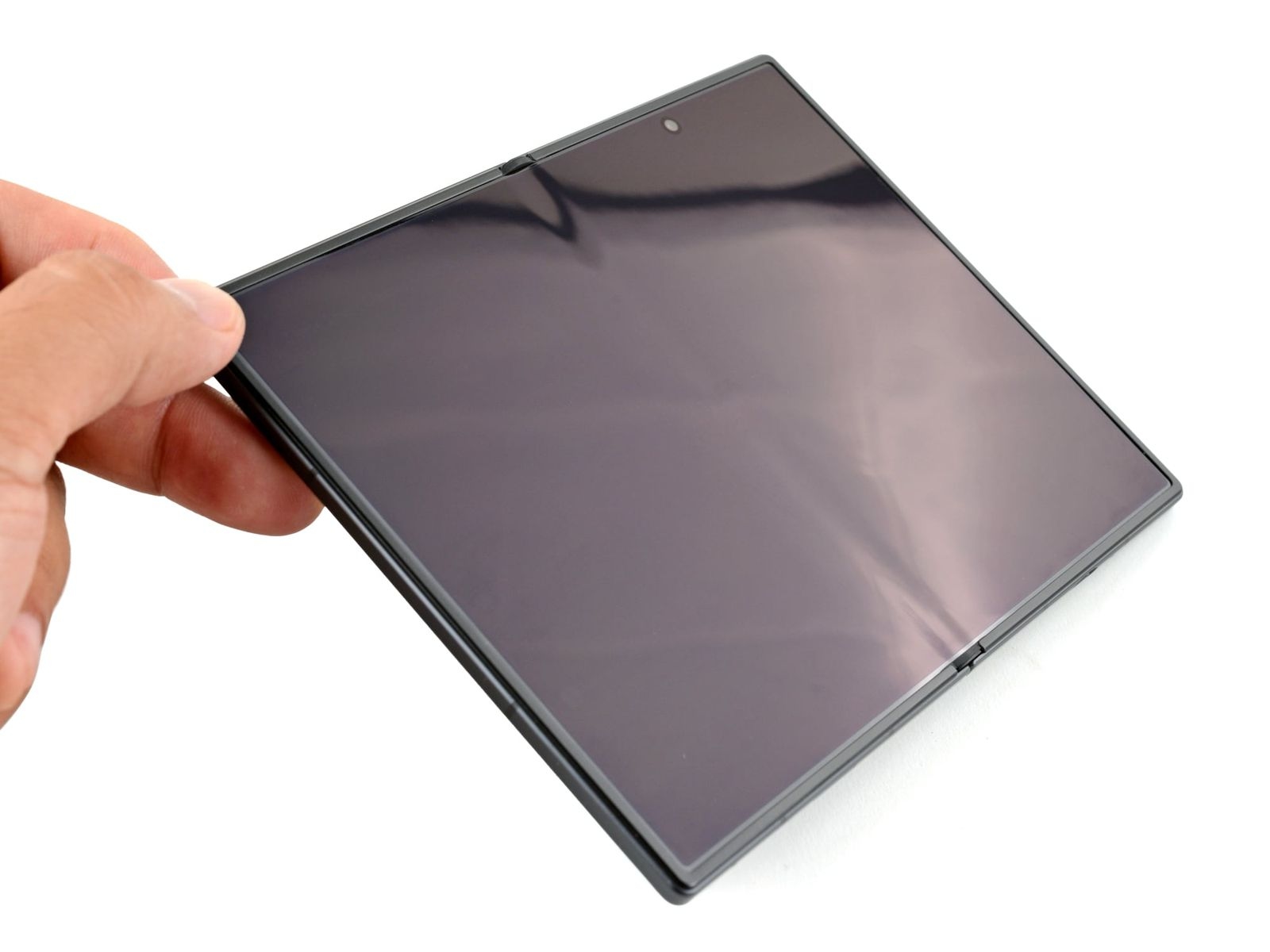 В iFixit разобрали складной Samsung Galaxy Z Fold8
