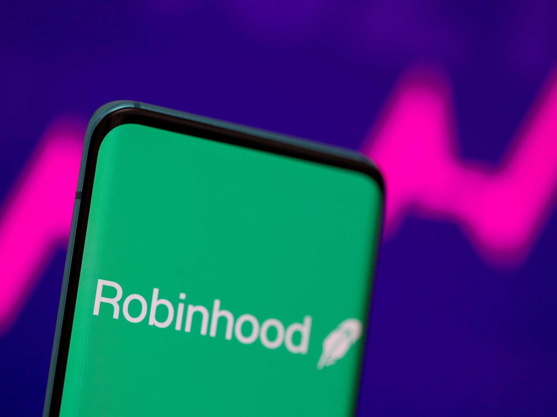 Robinhood допустил ИИ-агентов к торгам акциями — и сам предупредил, что они могут слить счет