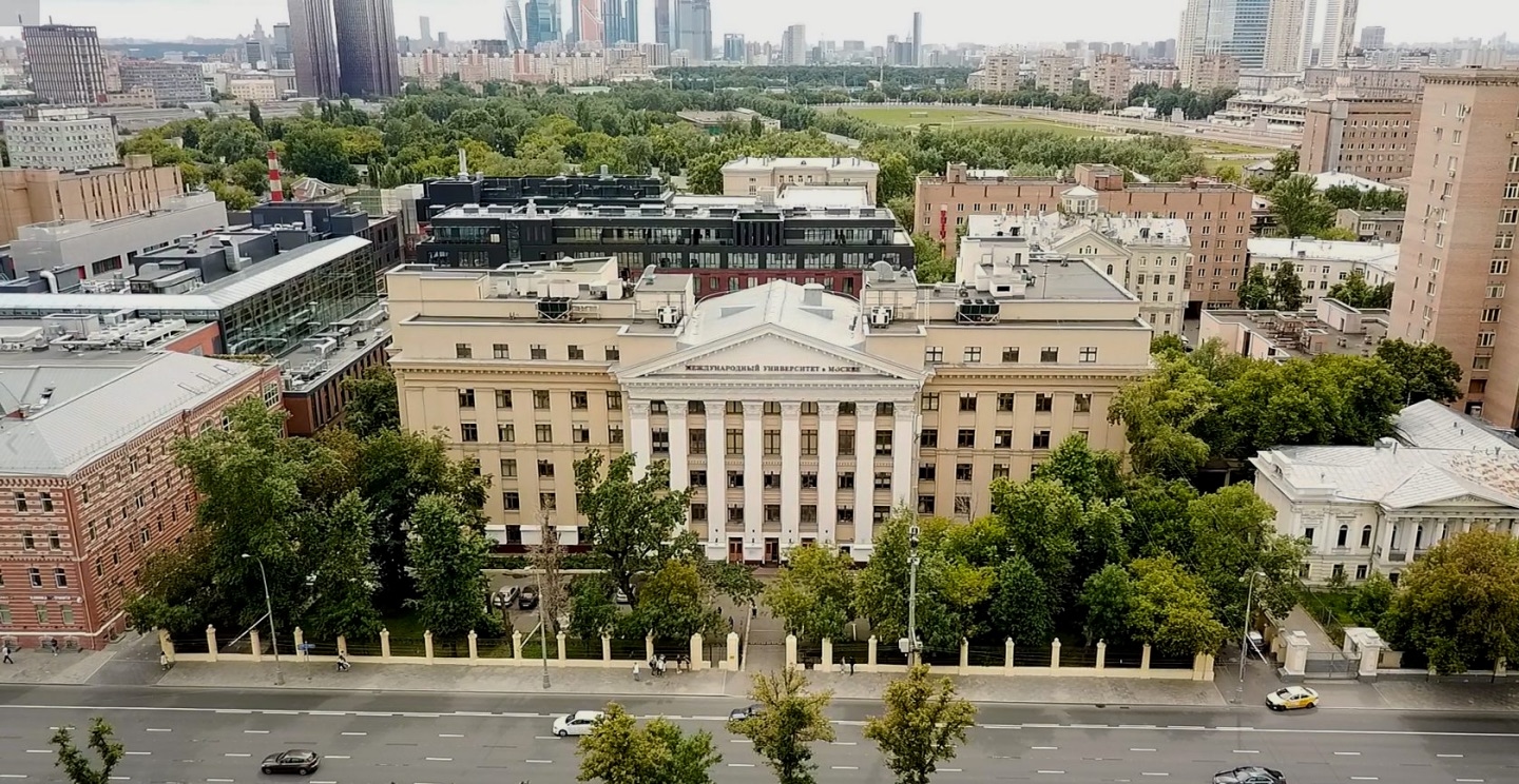 Московскую студентку выгнали в связи с ИИ в дипломе. Она отсудила восстановление и компенсацию