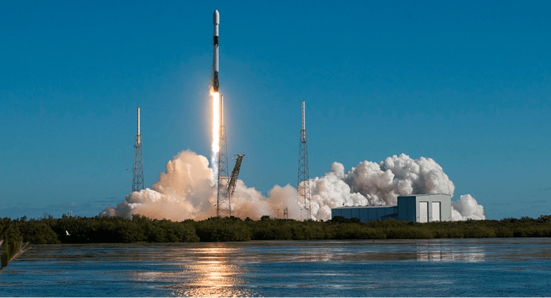 Сэм Альтман посмеялся над идеей Илона Маска размещать ЦОД в космосе